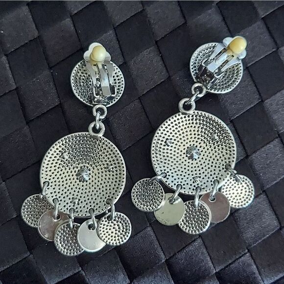 A DREAMCATCHER Come True - blue - Paparazzi CLIP ON earrings - Picture 4 of 6